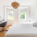 Comfy 3 Bedroom Campo De Ourique *