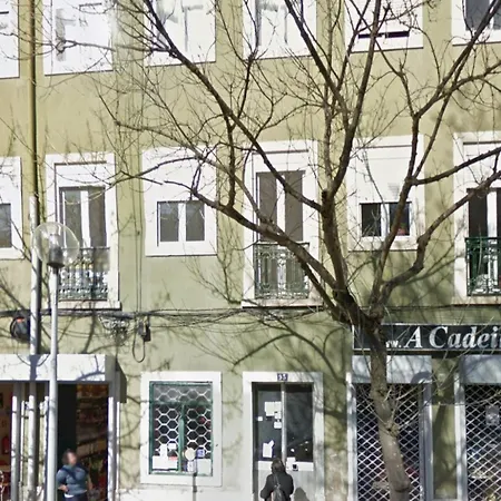 Comfy 3 Bedroom Campo De Ourique Апартаменты *